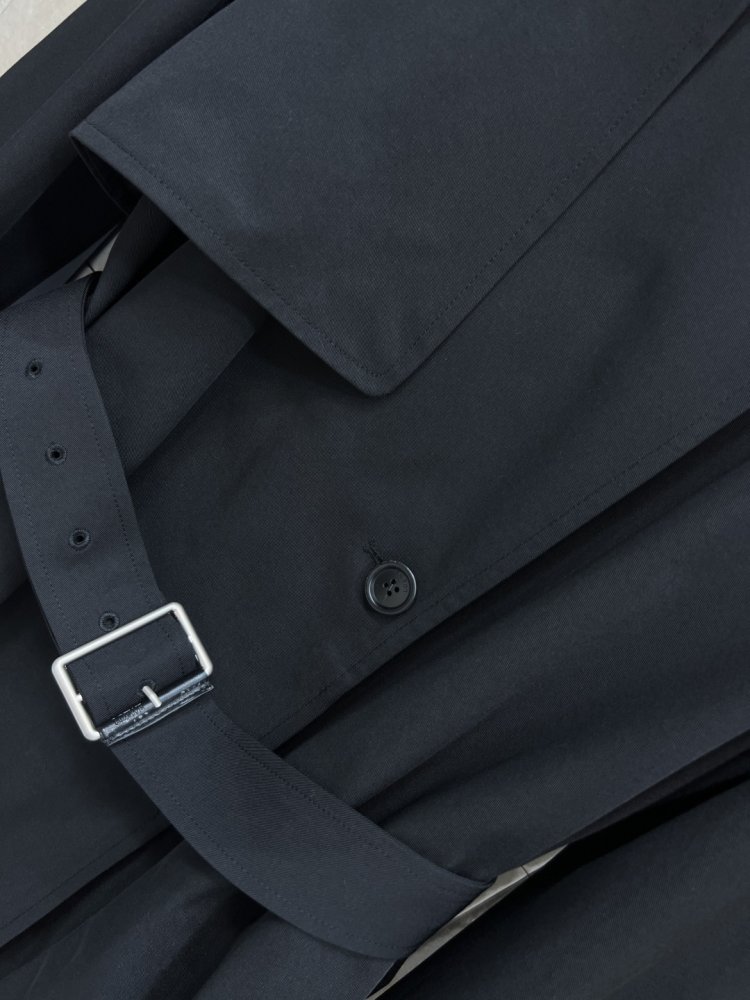 Короткий тренчкот жіночий фото 3