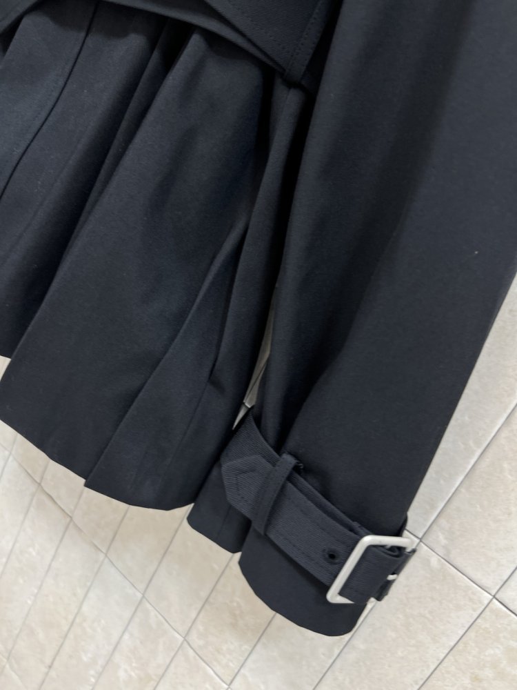 Короткий тренчкот жіночий фото 6