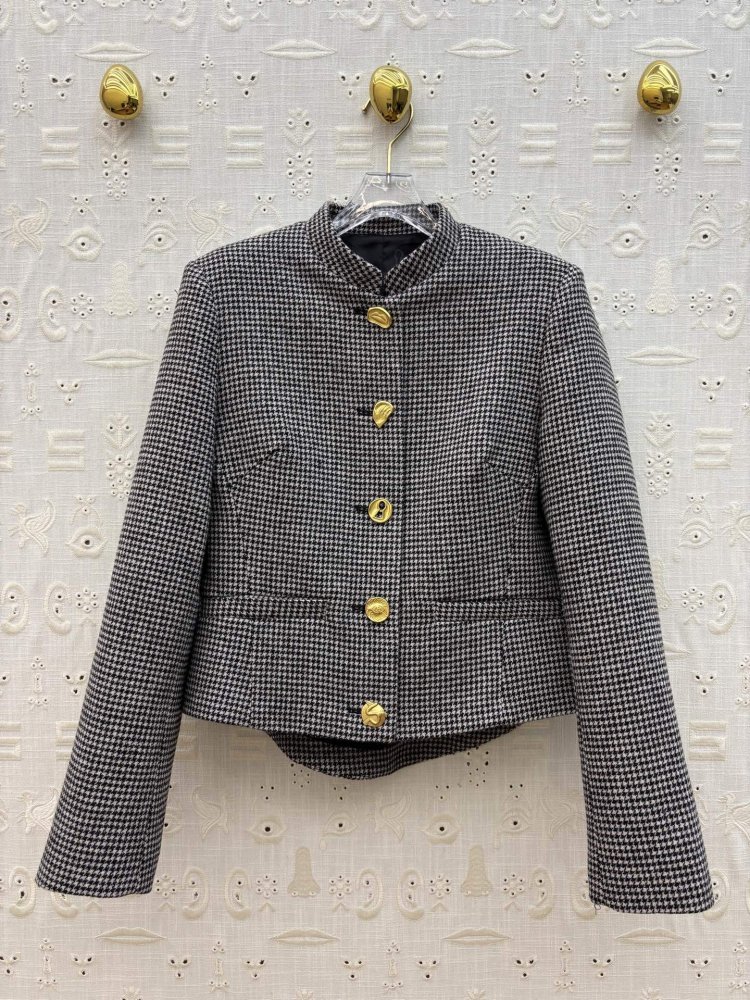 Короткий вовняне пальто в клітку