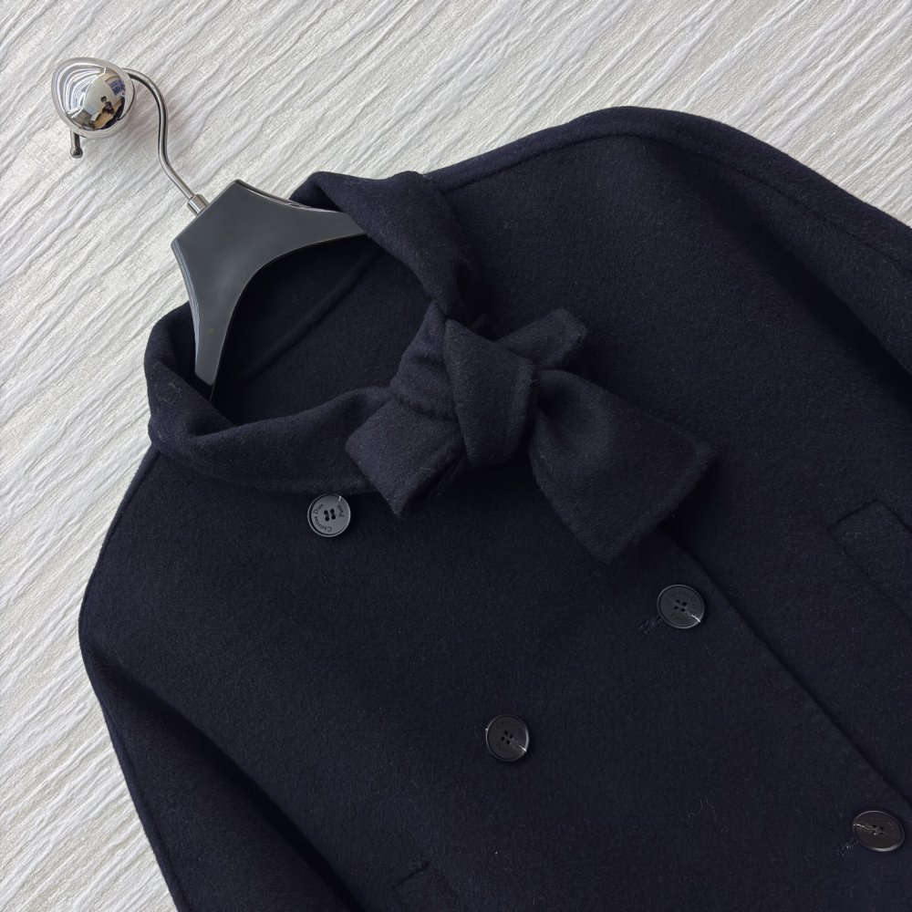 Короткий вовняне пальто фото 4