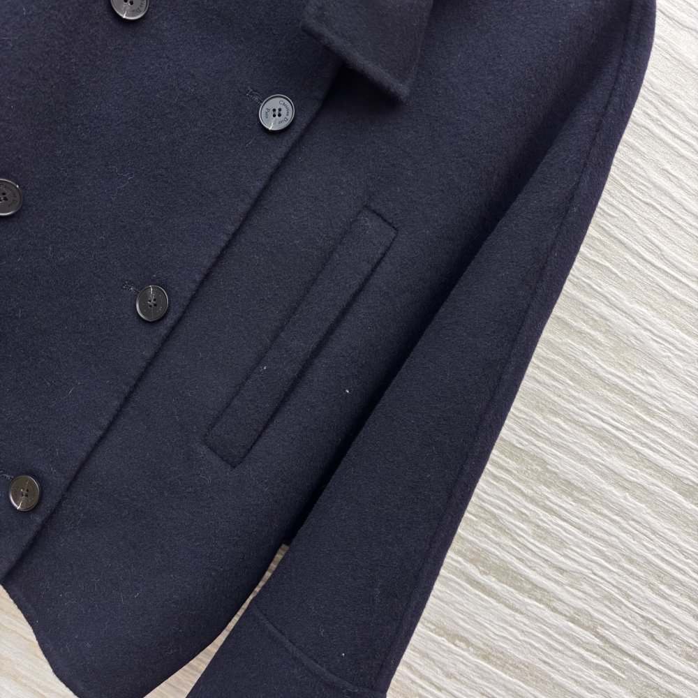 Короткий вовняне пальто фото 7