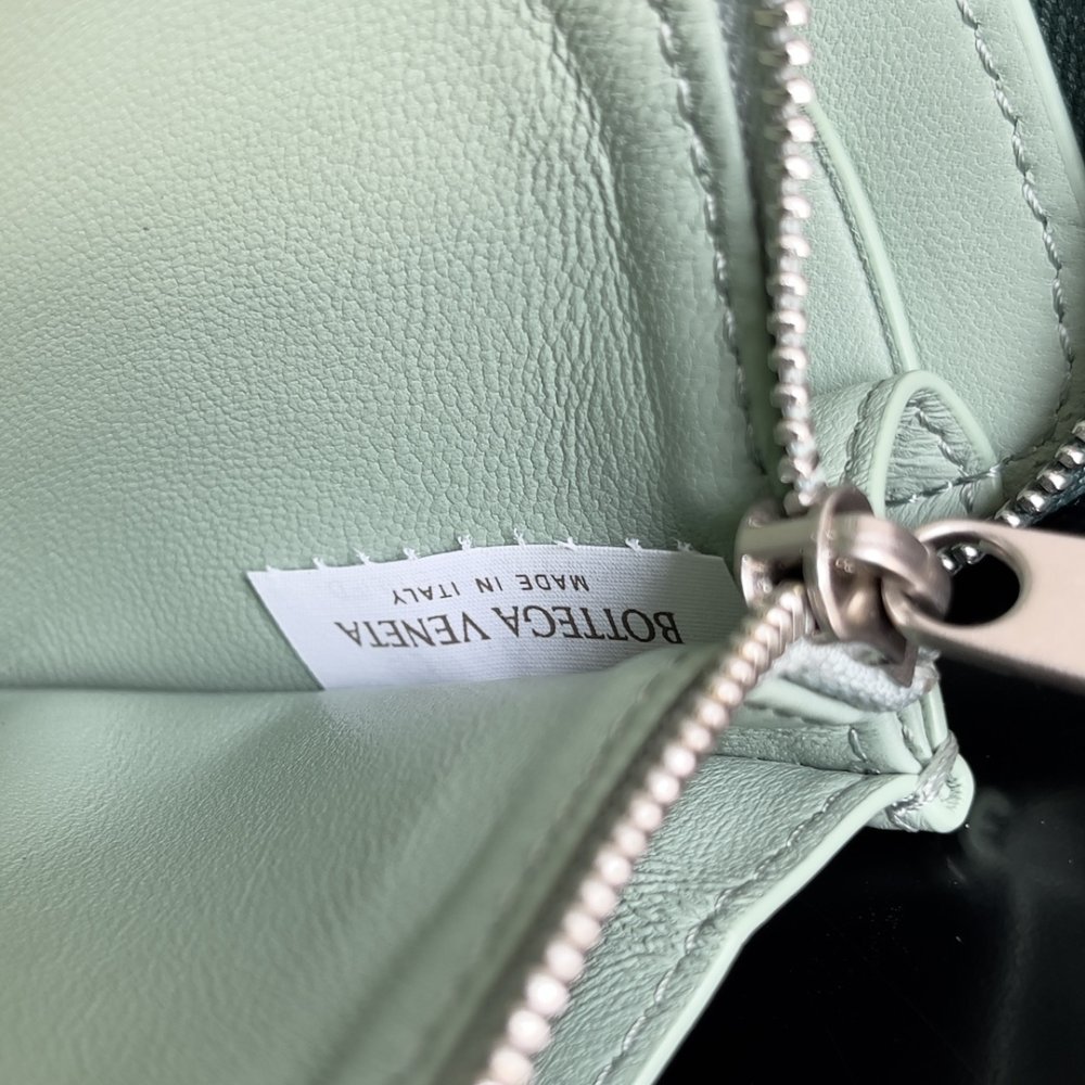 Кошелек из плетеной кожи 19 см фото 6