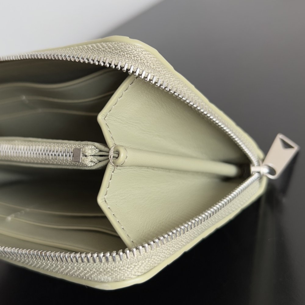 Кошелек из плетеной кожи 19 см фото 6