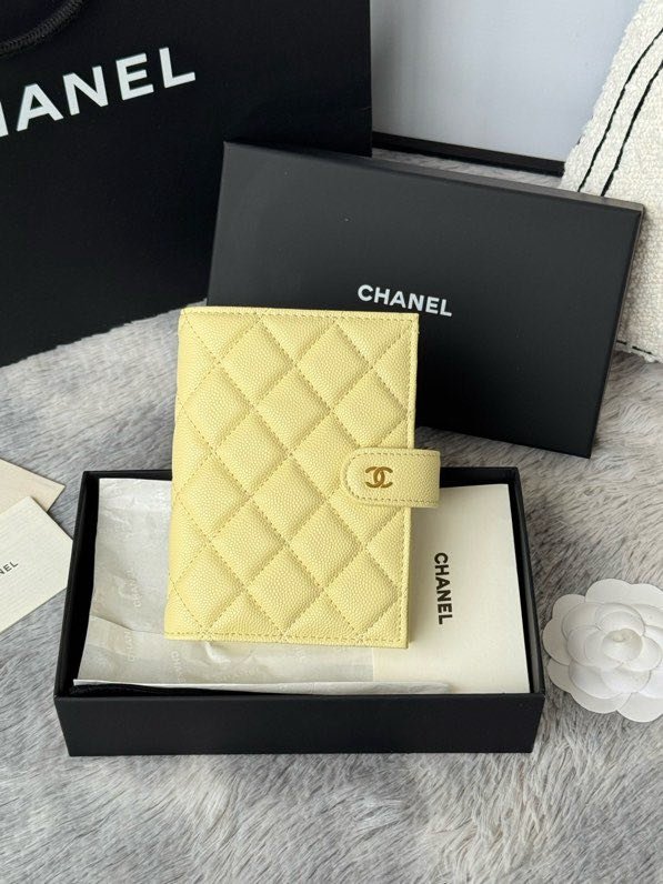 Кошелек кожаный 15х10х3 см