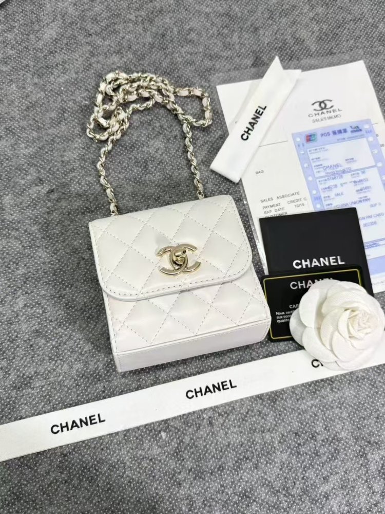 Кошелек кожаный на цепочке фото 3