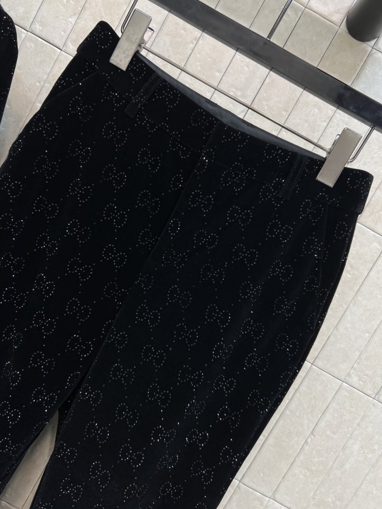 Костюм бархатный женский фото 4