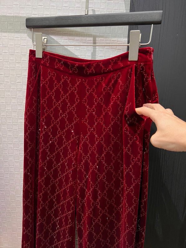 Костюм бархатный женский фото 4