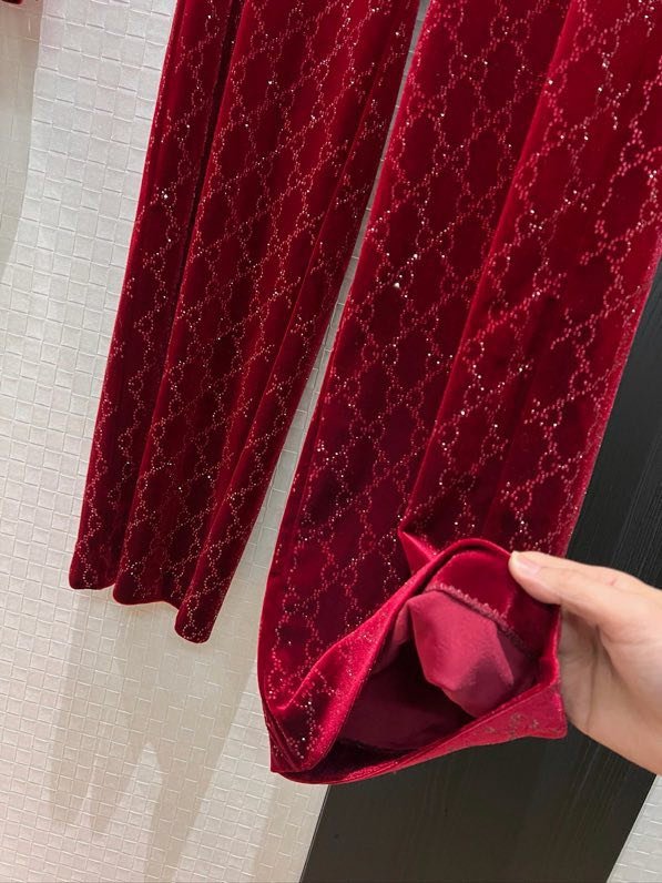 Костюм бархатный женский фото 6