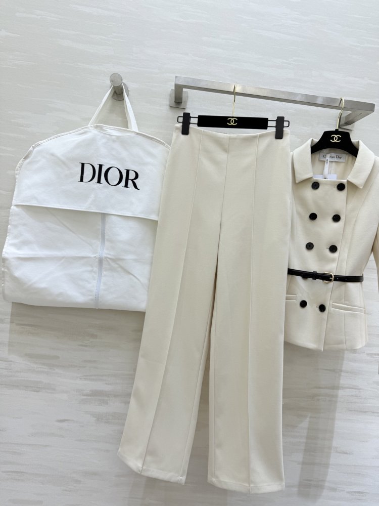 Costume white trousers female фото 7