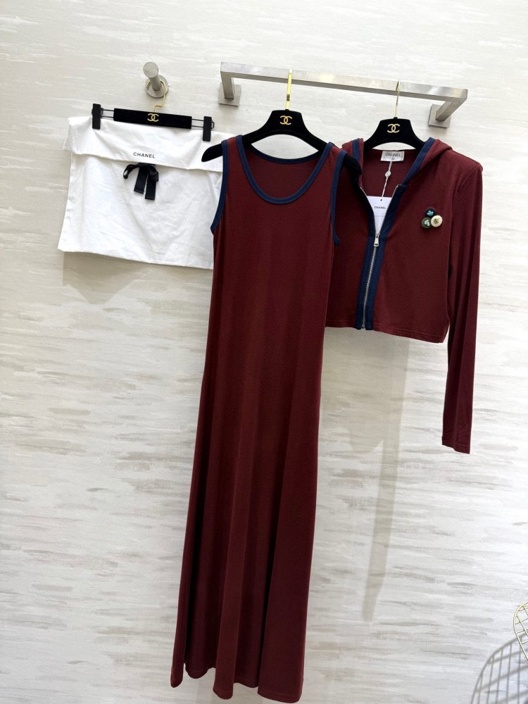 Костюм двойка женский (куртка с капюшоном и макси платье) фото 5