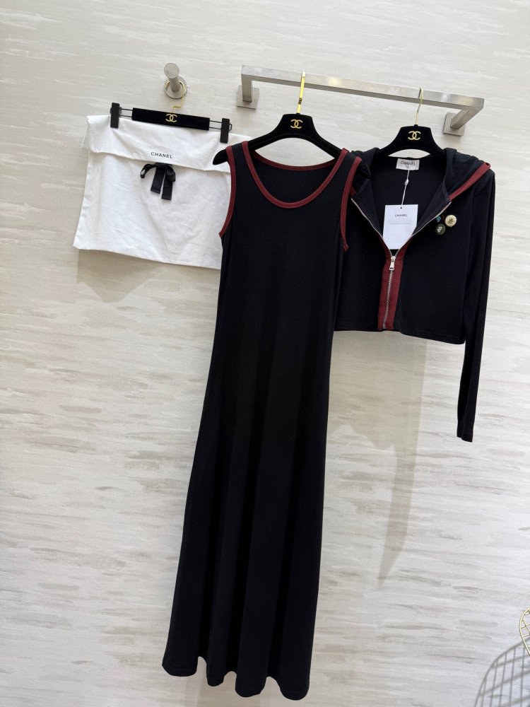 Костюм двойка женский (куртка с капюшоном и макси платье) фото 9