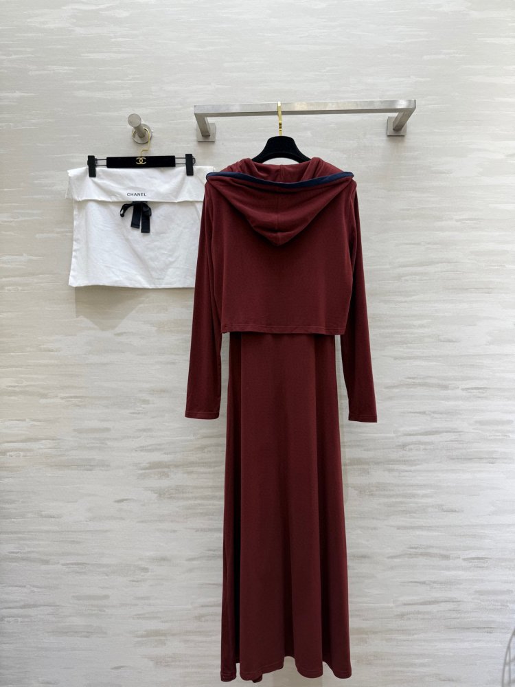 Костюм двойка женский (куртка с капюшоном и макси платье) фото 9