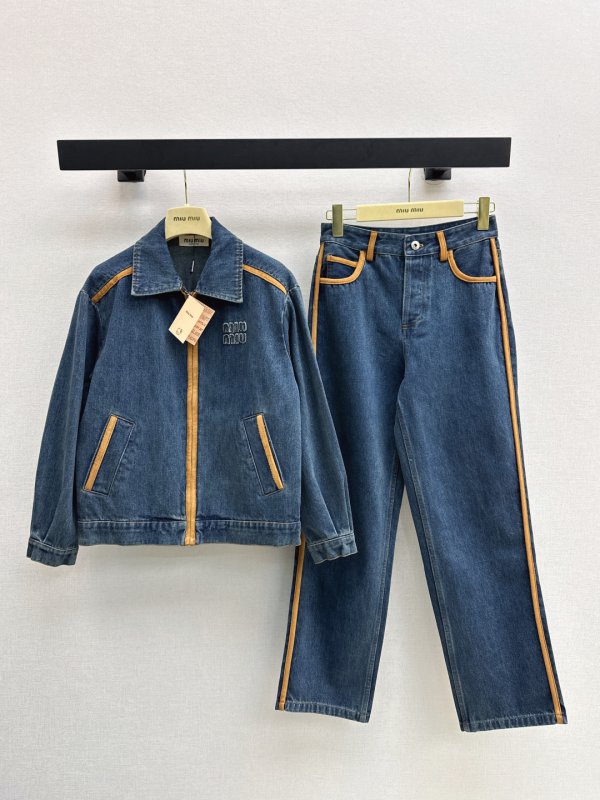Costume jean female