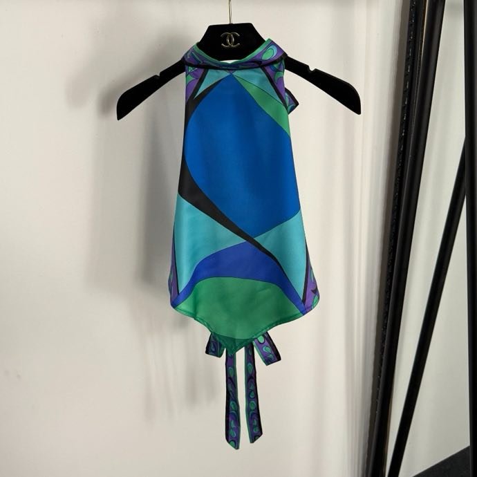 Костюм (юбка и топ) фото 4