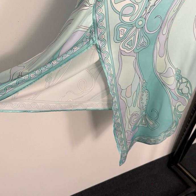 Костюм (юбка и топ) фото 9