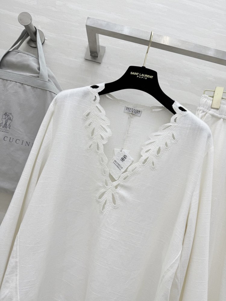 Костюм лляної білий жіночий (блуза і брюки) фото 2