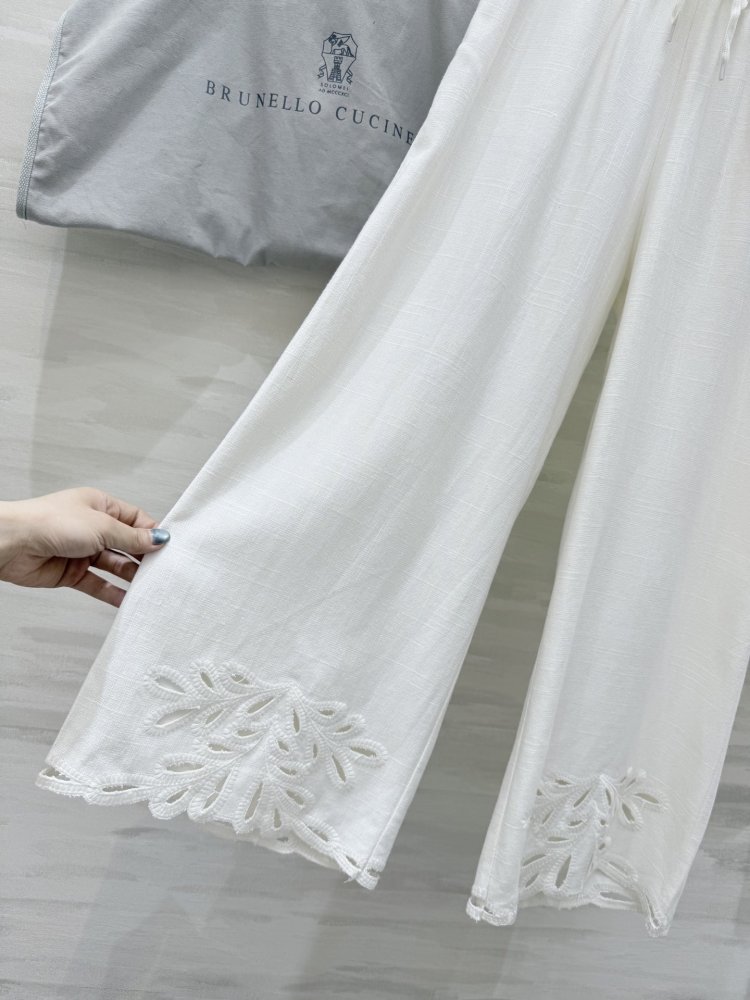 Костюм лляної білий жіночий (блуза і брюки) фото 7