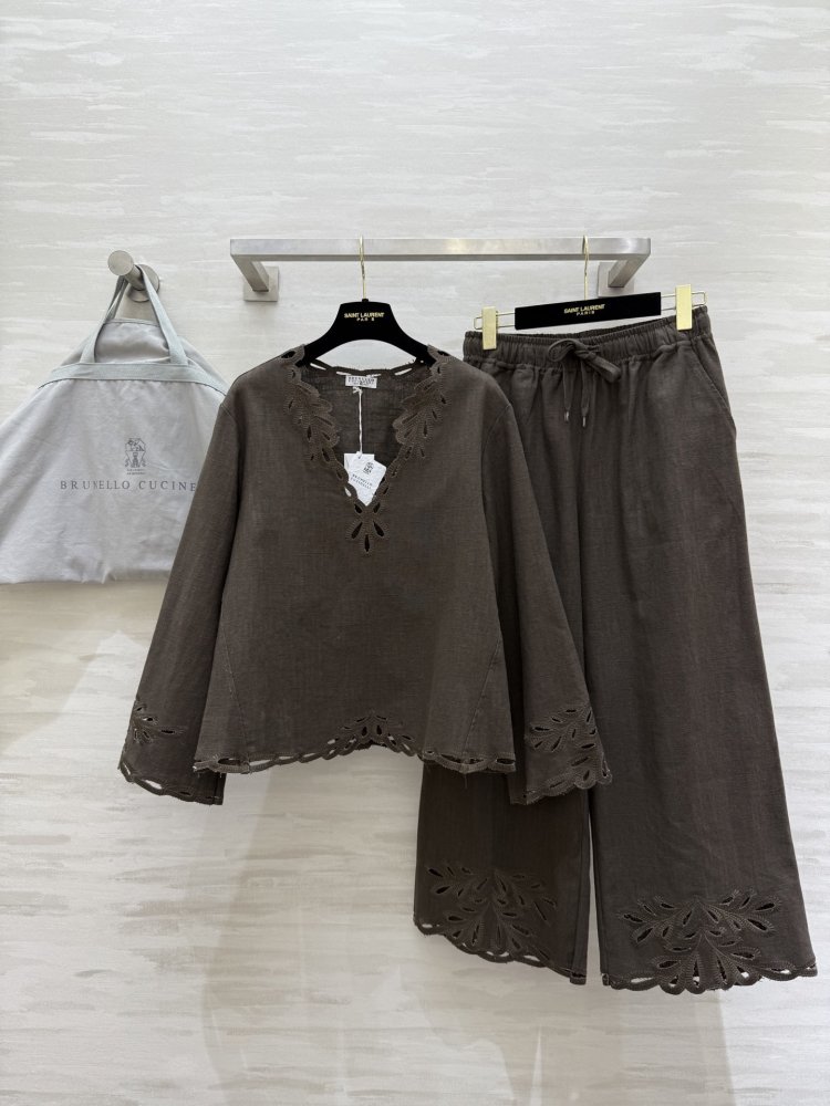 Костюм льняной коричневый женский (блуза и брюки)