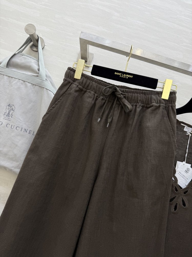 Костюм льняной коричневый женский (блуза и брюки) фото 7