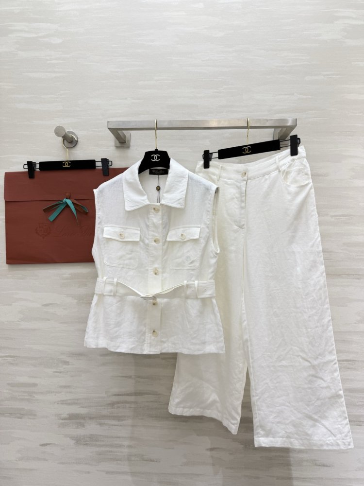 Костюм льняной женский