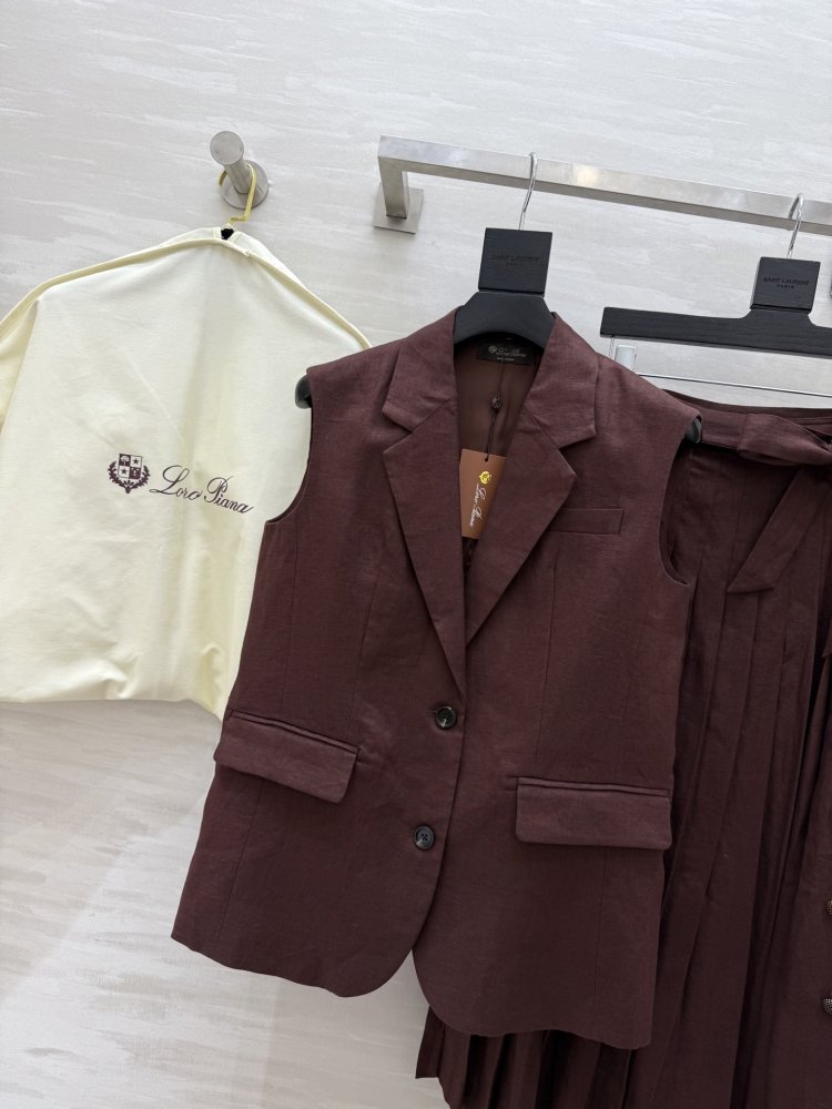 Костюм лляної жіночий фото 2