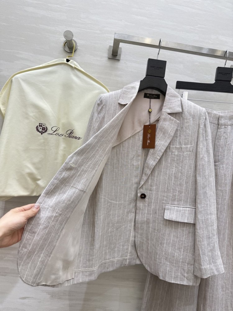 Костюм лляної жіночий фото 9