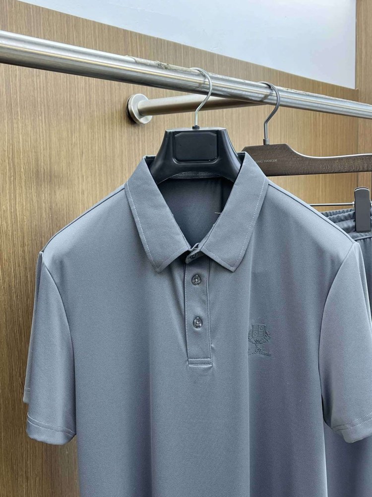 Костюм мужской (футболка и брюки) фото 2