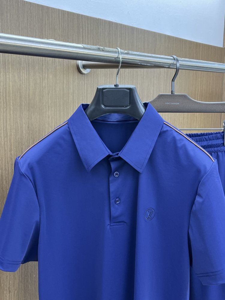 Costume male (T-shirt and pants) фото 2