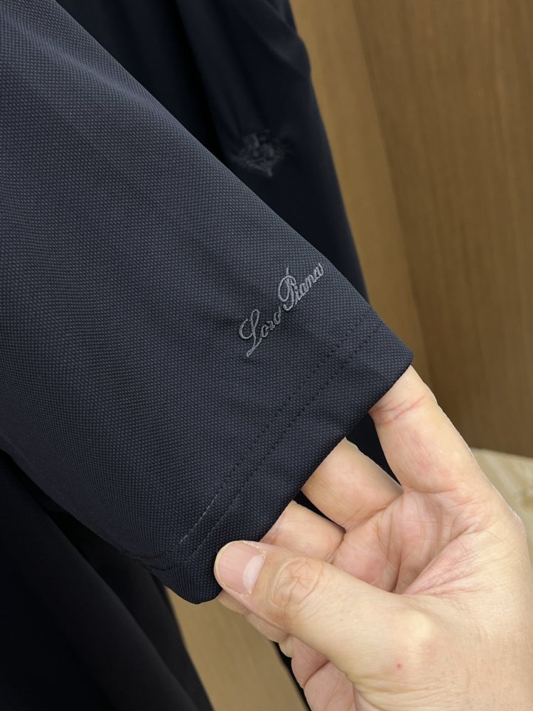 Costume male (T-shirt and pants) фото 4