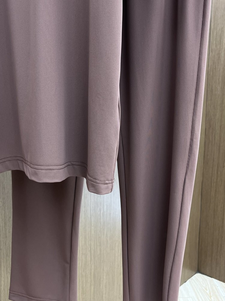 Costume male (T-shirt and pants) фото 5