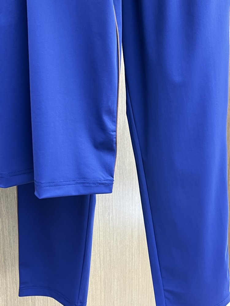 Costume male (T-shirt and pants) фото 5