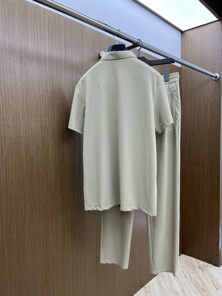 Costume male (T-shirt and pants) фото 6