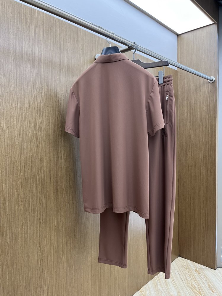 Costume male (T-shirt and pants) фото 6