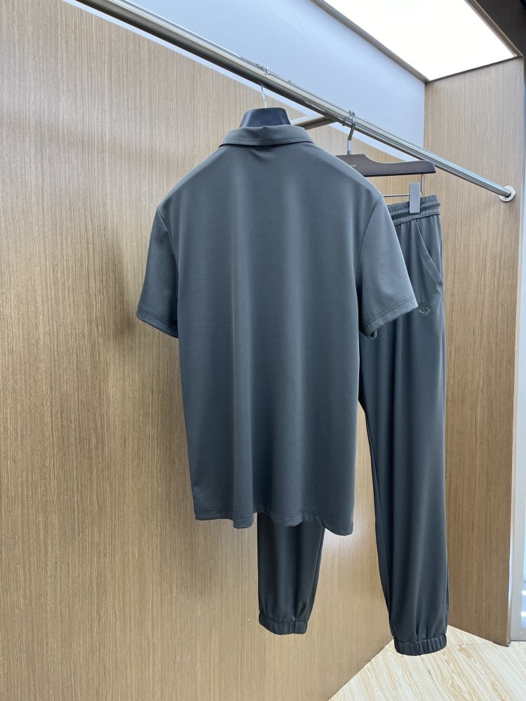 Костюм чоловічий (футболка і брюки) фото 6