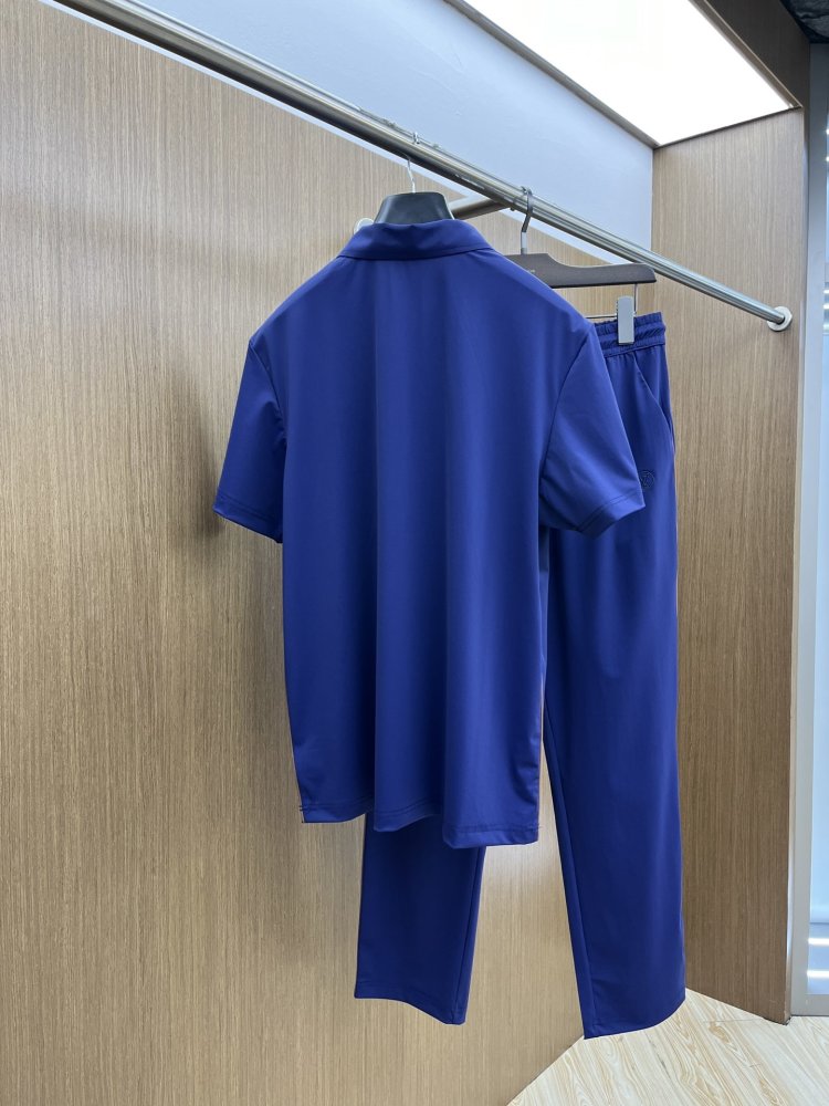 Costume male (T-shirt and pants) фото 6