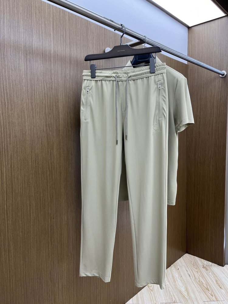 Costume male (T-shirt and pants) фото 7