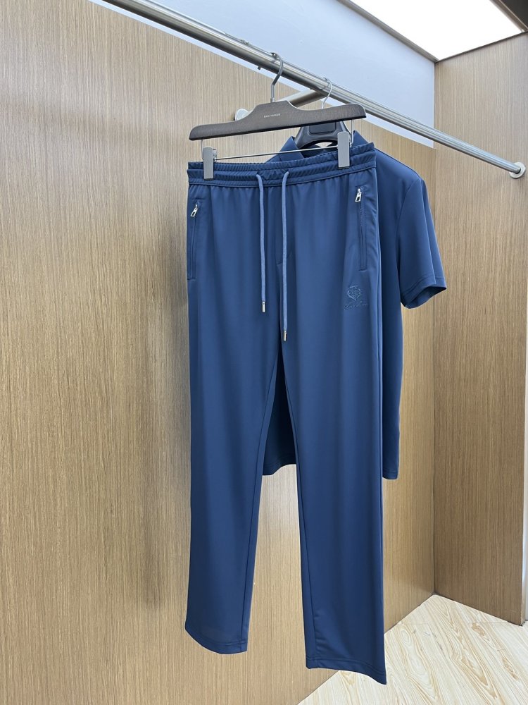 Costume male (T-shirt and pants) фото 7