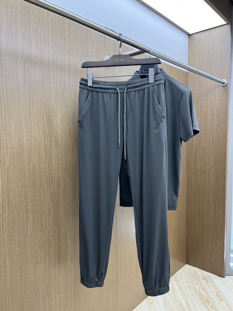 Костюм чоловічий (футболка і брюки) фото 7