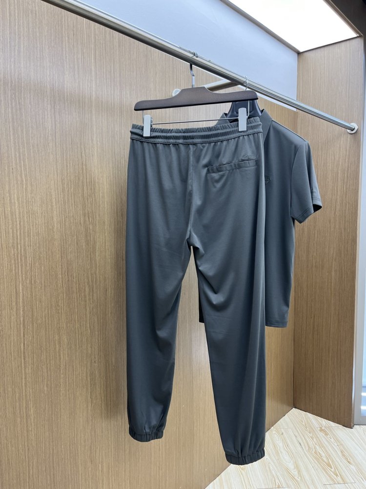 Костюм чоловічий (футболка і брюки) фото 9