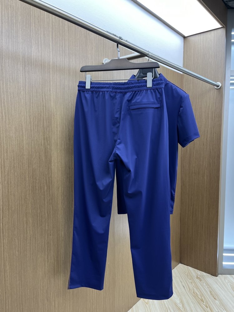 Costume male (T-shirt and pants) фото 9