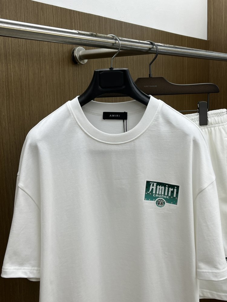 Костюм мужской (футболка и шорты) фото 2