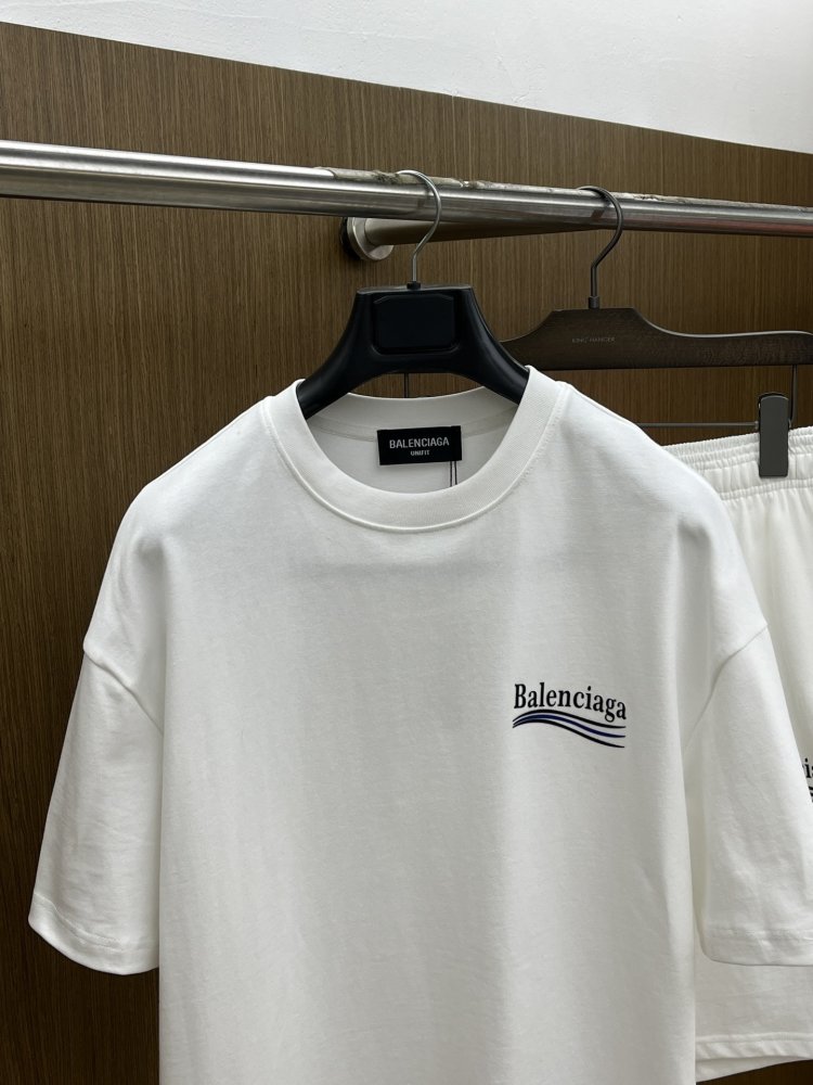 Костюм мужской (футболка и шорты) фото 2