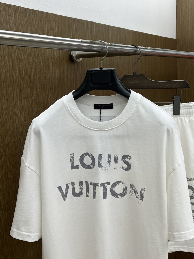 Костюм чоловічий (футболка і шорти) фото 2