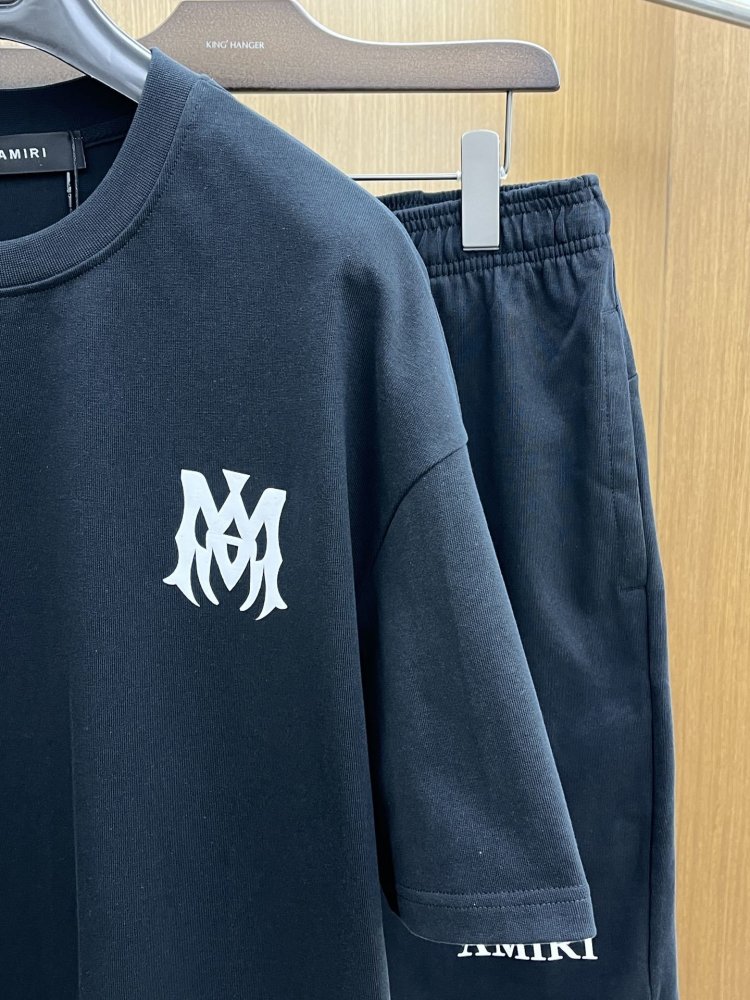 Костюм мужской (футболка и шорты) фото 3