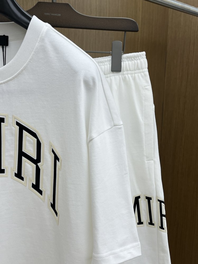 Костюм мужской (футболка и шорты) фото 3