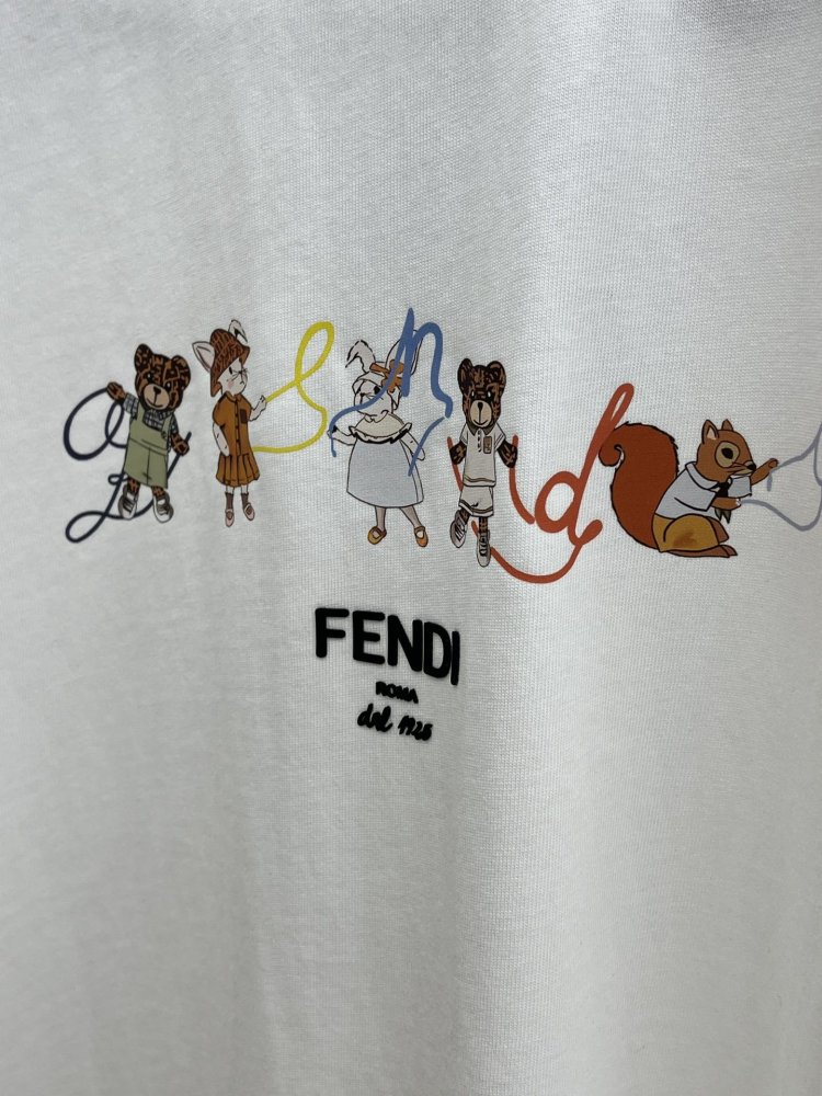 Костюм мужской (футболка и шорты) фото 4