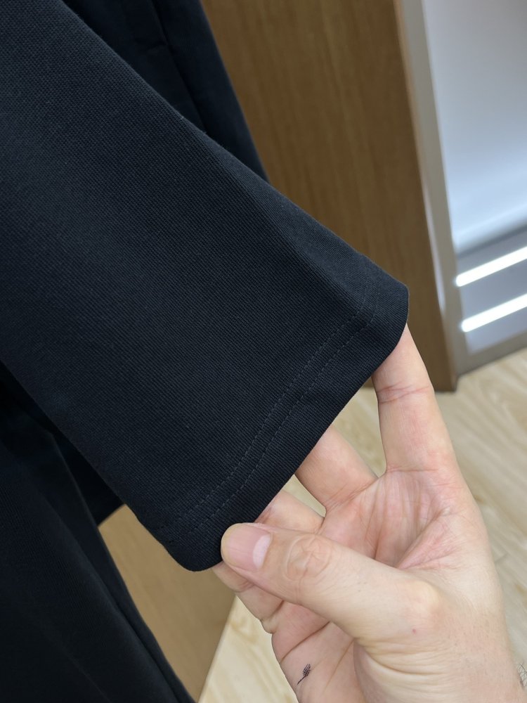 Costume male (T-shirt and shorts) фото 5