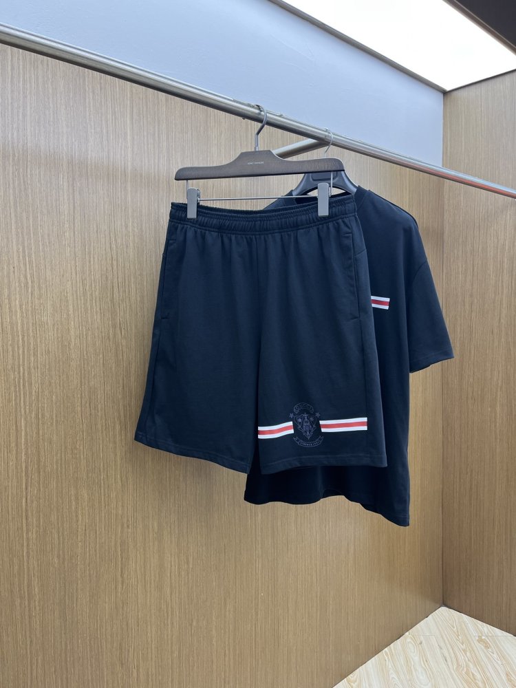 Костюм мужской (футболка и шорты) фото 7