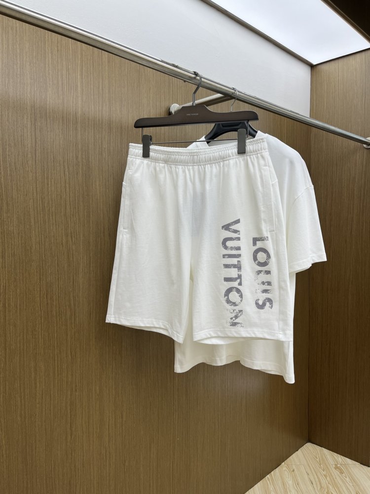 Костюм чоловічий (футболка і шорти) фото 7