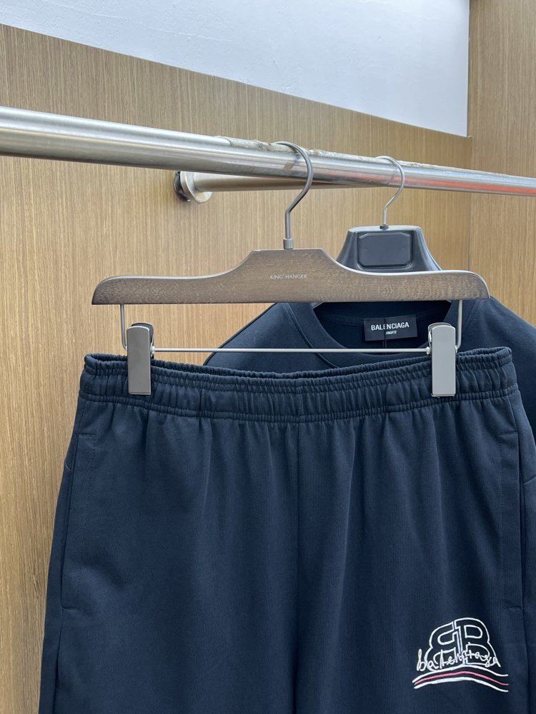 Costume male (T-shirt and shorts) фото 8